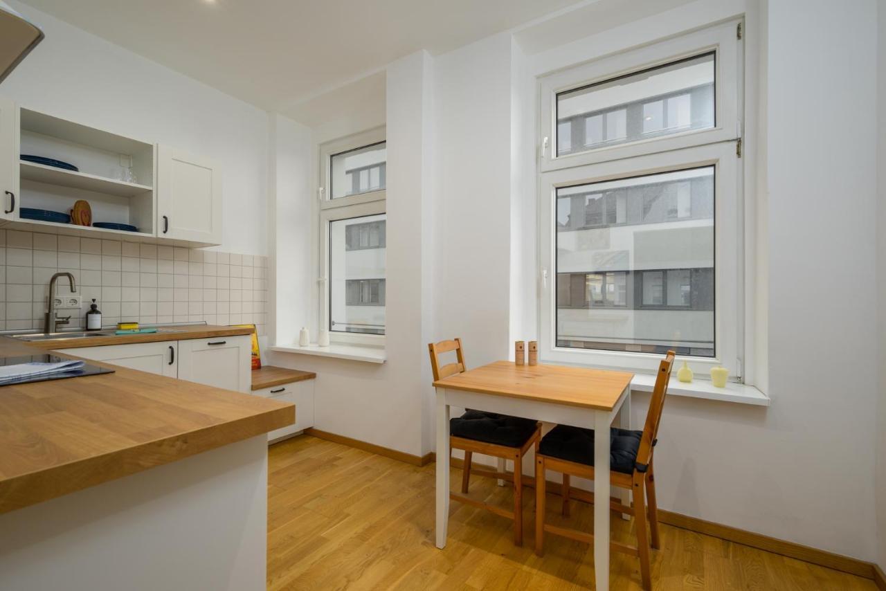 Arbio I Retro Apart Near Leipzig Hauptbahnhof Bagian luar foto