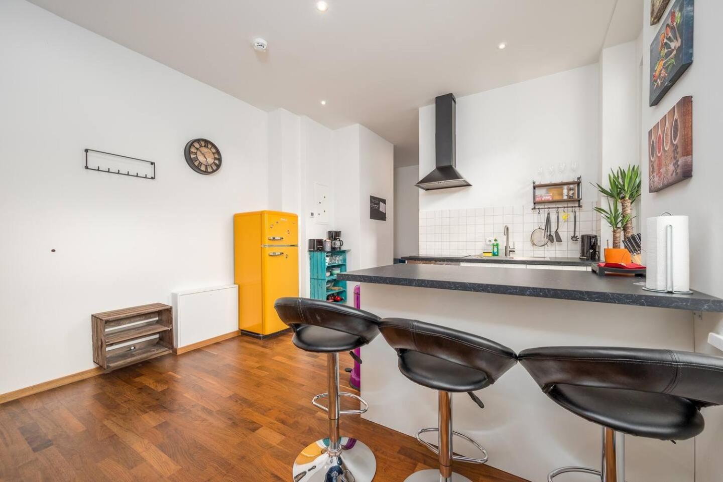 Arbio I Retro Apart Near Leipzig Hauptbahnhof Bagian luar foto