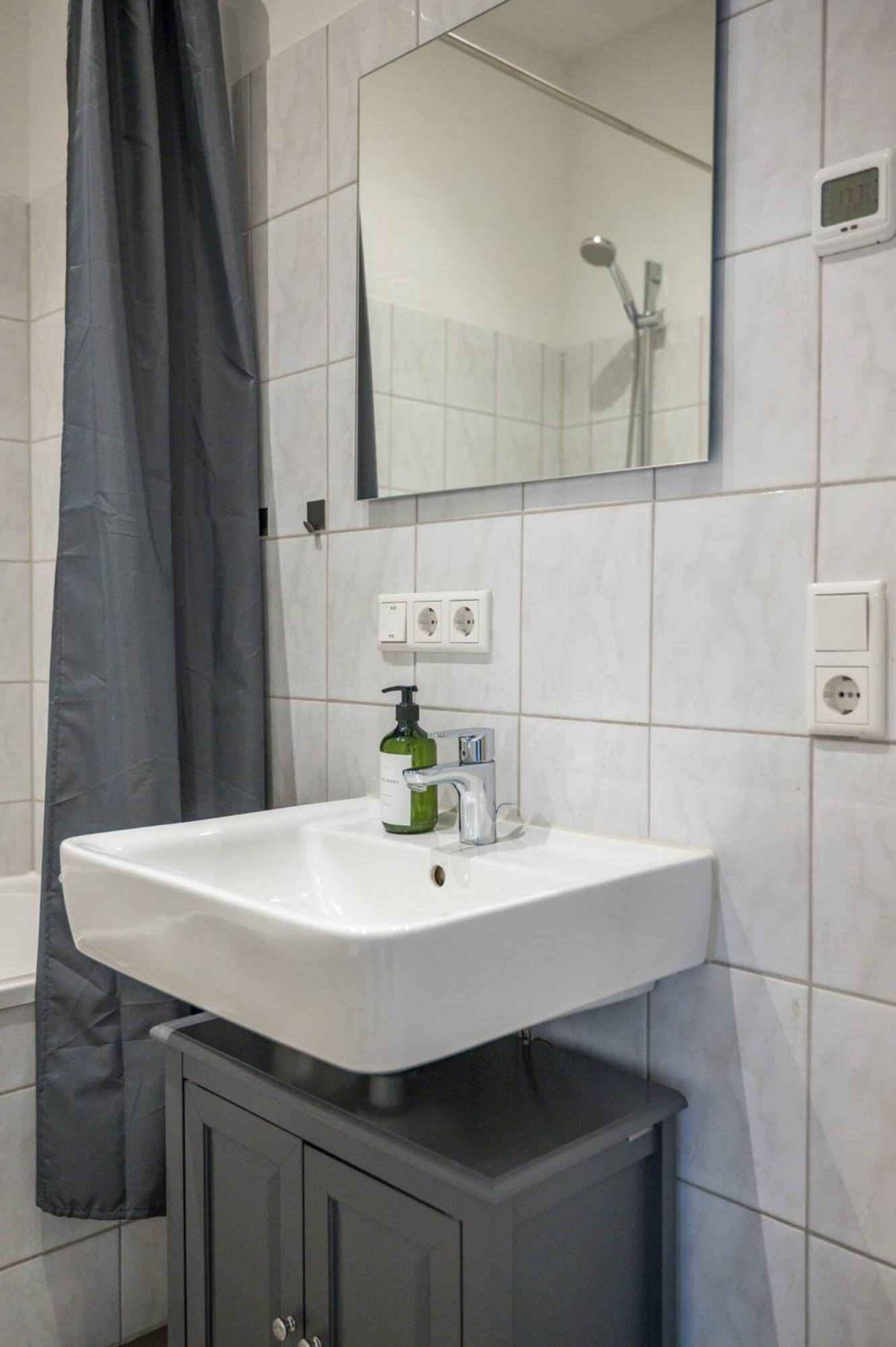 Arbio I Retro Apart Near Leipzig Hauptbahnhof Bagian luar foto