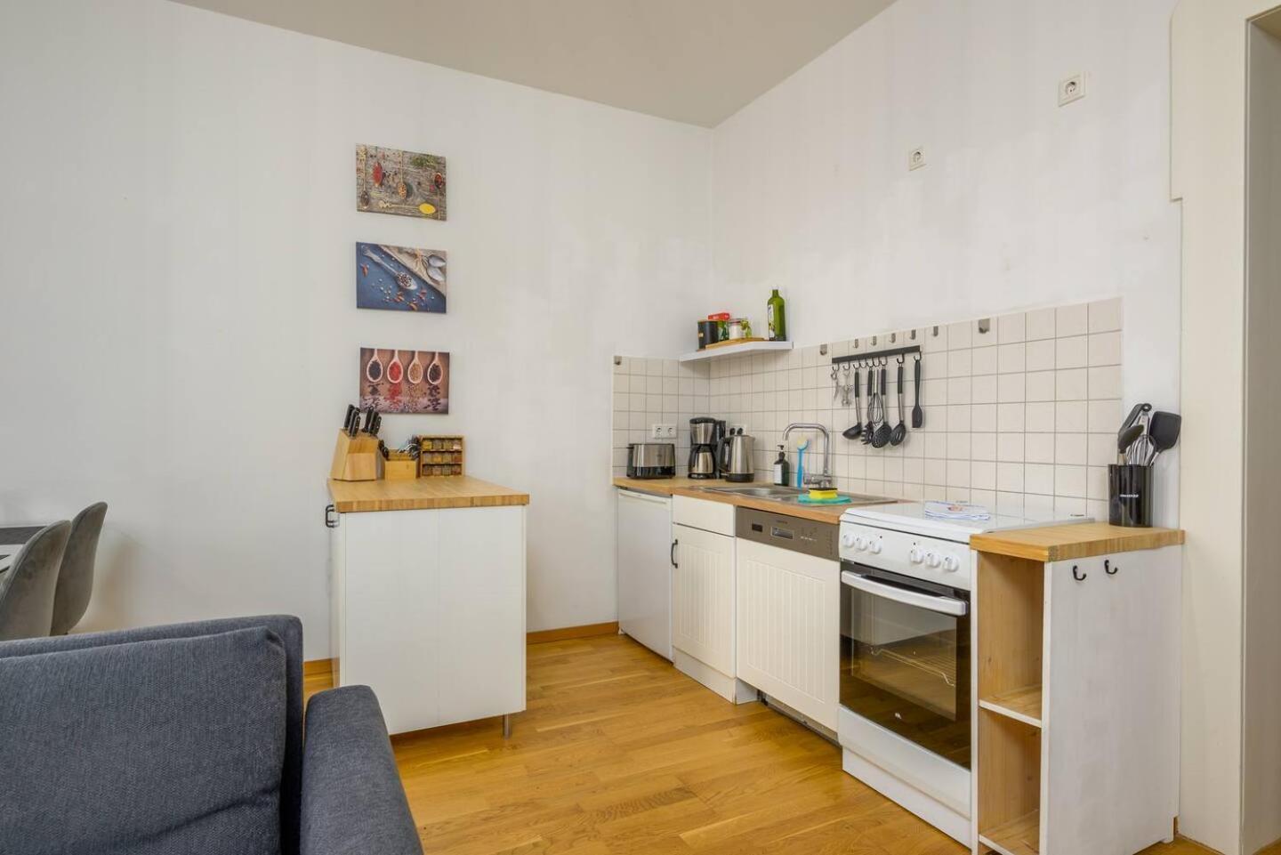 Arbio I Retro Apart Near Leipzig Hauptbahnhof Bagian luar foto